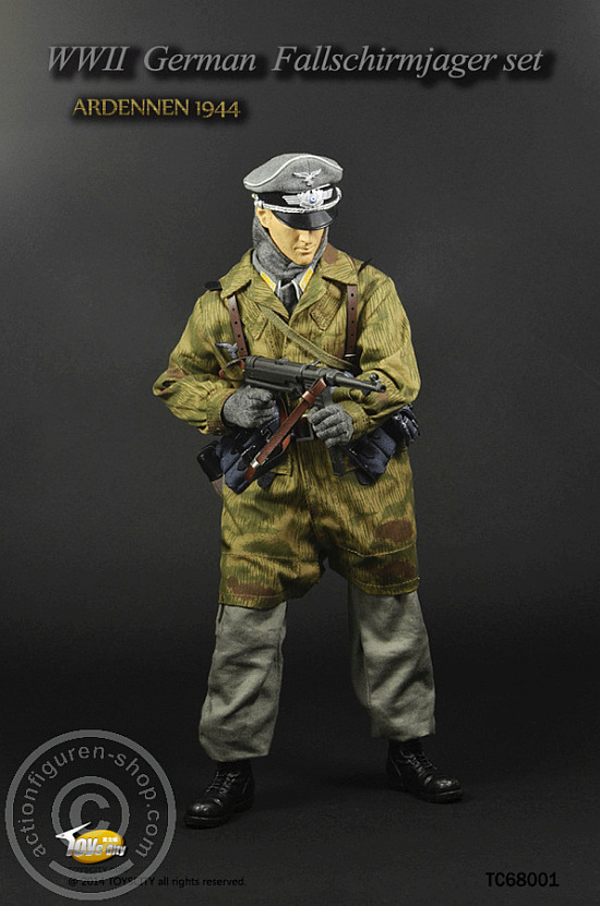 TCT68001-01 German WW-II Fallschirmjäger Offizier Set