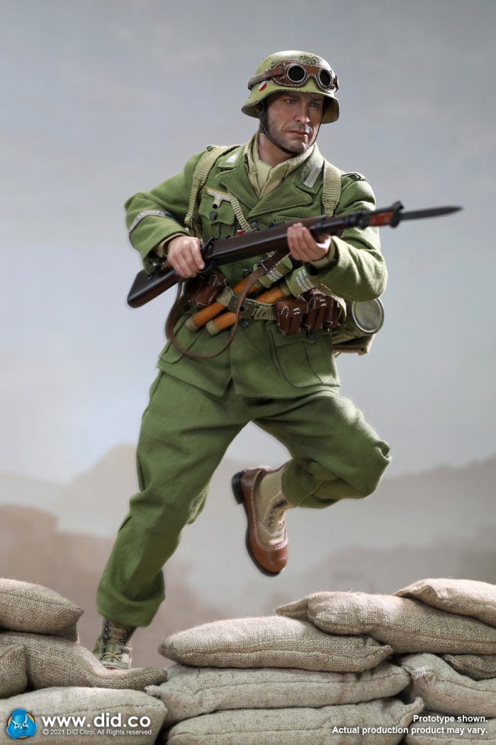 80152-31 Burk - WWII German Africa Korps Infantry Man