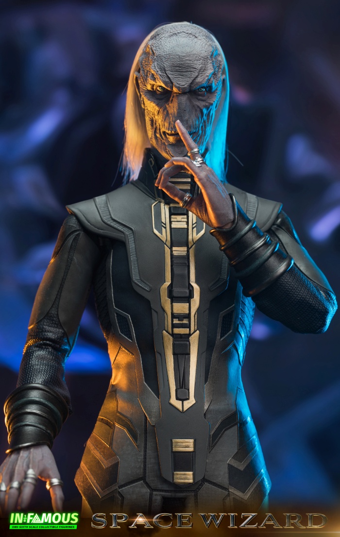 INF001-09 Space Wizzard - Ebony Maw
