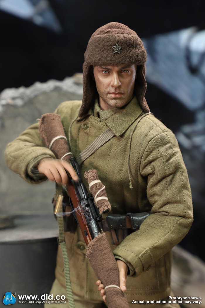 80139-08 Vasily Zaitsev - WW II Red Army Sniper - with weathering