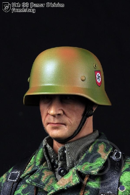 CAL8015-11CeMpmAfmYFYW3 German 10th SS Panzer Division Frundsberg