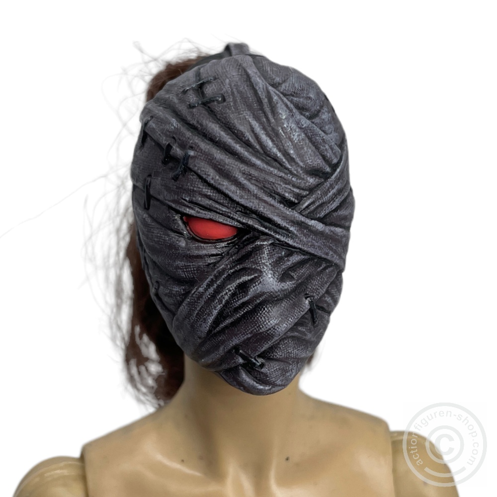 Female Head - bandaged - w/ real brown Hair braid