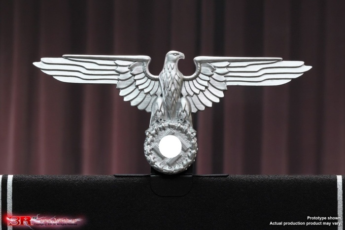 HL648-30 WWII - German Chair Diorama