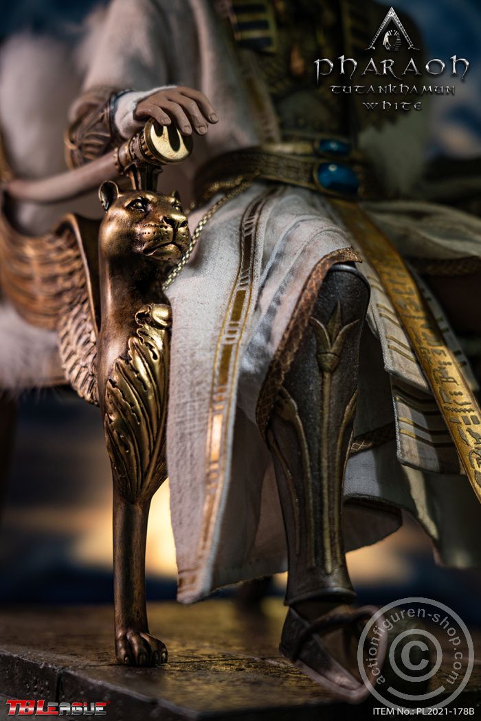 PL2021-178B-10 Pharaoh Tutankhamun - White