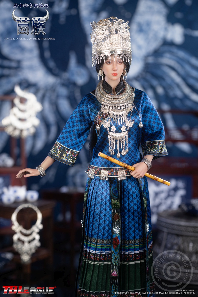 The Miao of China's 56 Ethnic Groups-Blue - in 1/6 Scale
