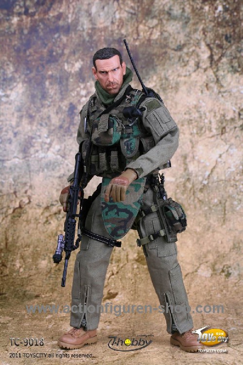 TTL9018-20 US Navy Corpsman - Joint Operation