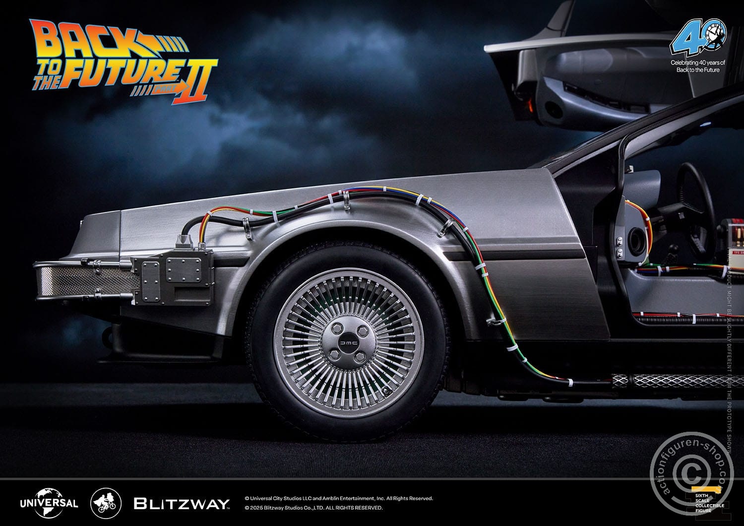 DeLorean Time Machine - Ultimate Masterpiece Series - in 1/6 scale DeLorean Time Machine - Ultimate Masterpiece Series - in 1/6 scale