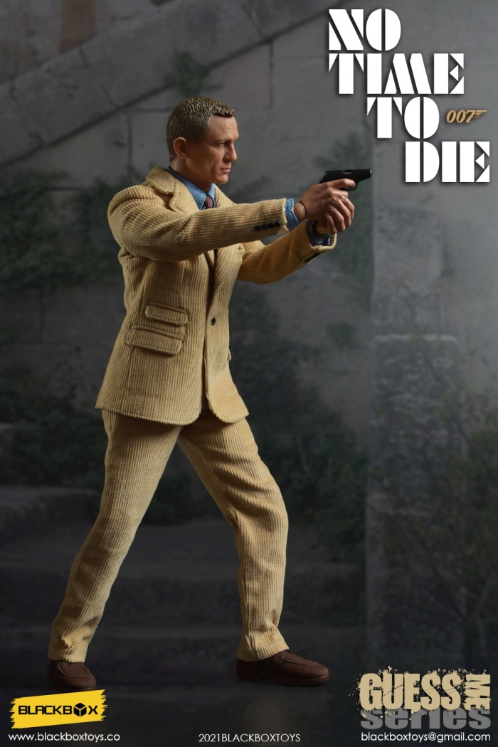 BBT-9025-14 Agent James - No Time to Die - in Civil Outfit