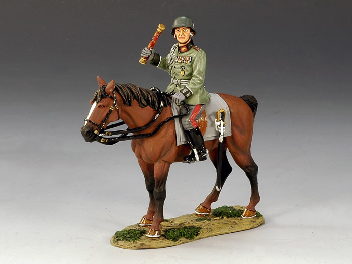Generalfeldmarschall Erich von Manstein zu Pferd