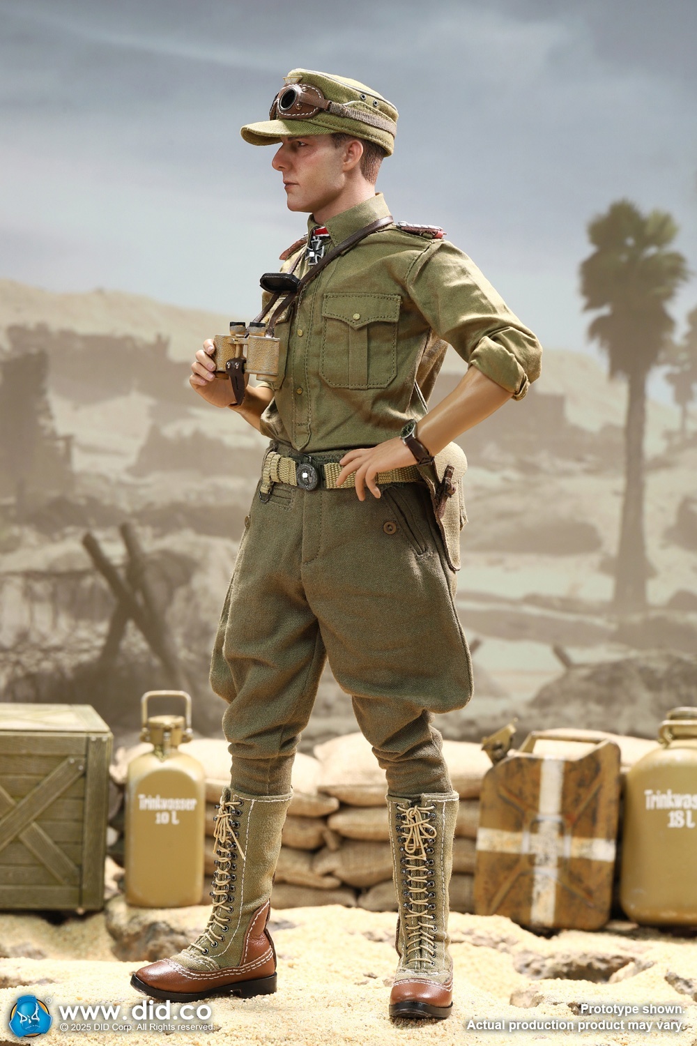 Ishaan & Panzer Commander - Stauffenberg - WWII German Africa Corps Supply Duty - in 1/6 scale Ishaan & Panzer Commander - Stauffenberg - WWII German Africa Corps Supply Duty - in 1/6 scale