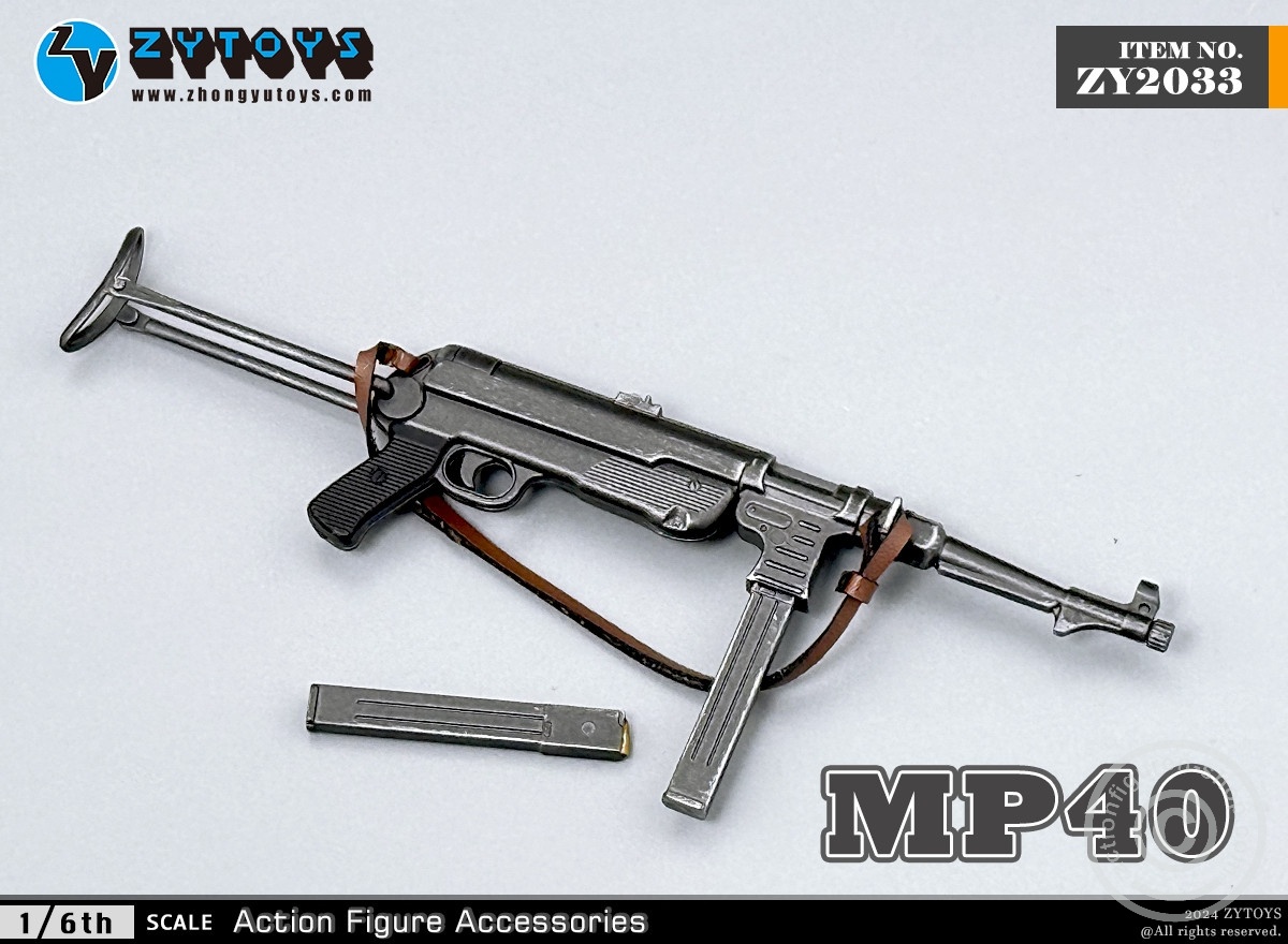 MP40 with 4 magazine – in 1:6 scale MP40 with 4 magazine – in 1:6 scale