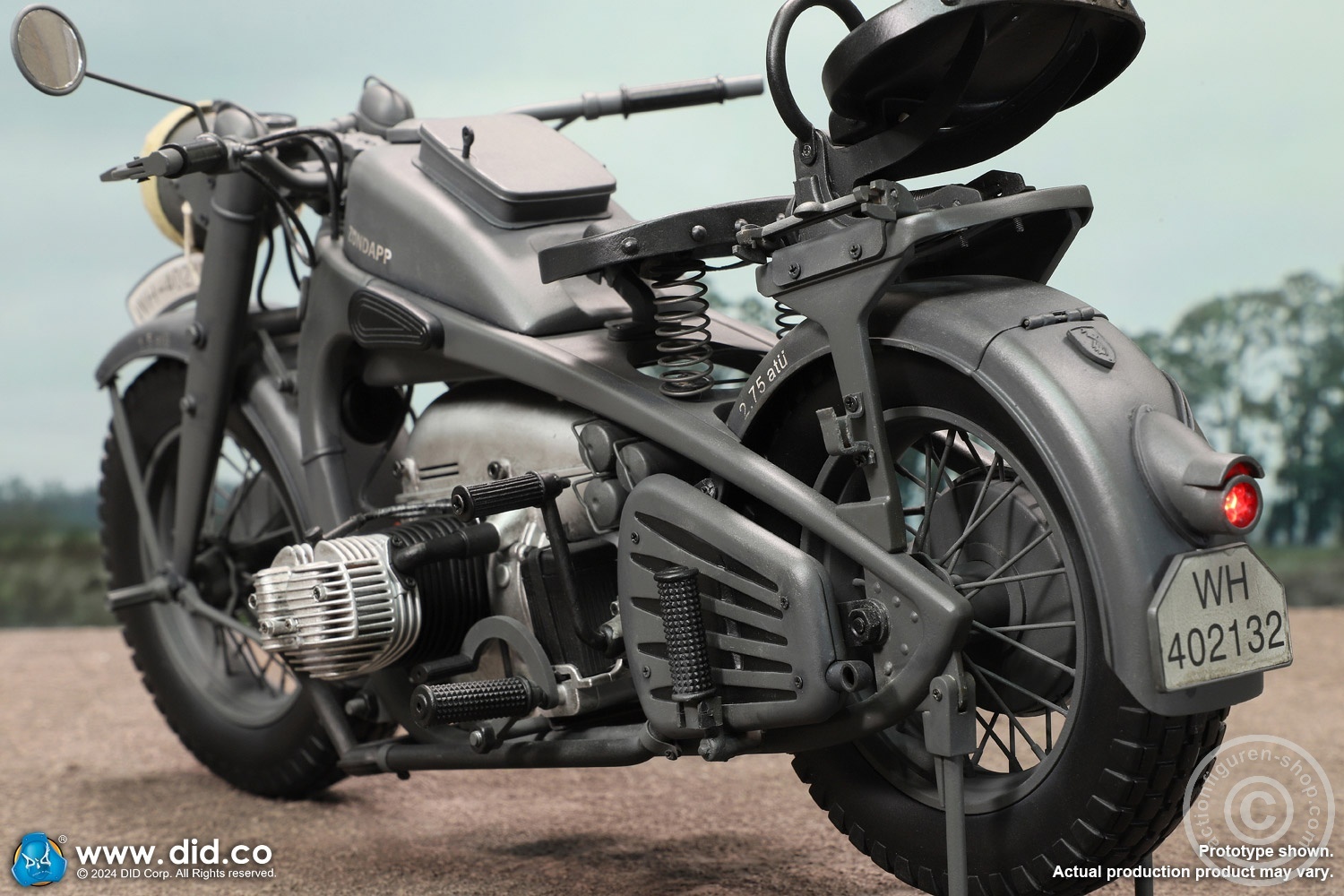 German Zündapp KS 750 Motorcycle with sidecar (Grey) - in 1/6 scale