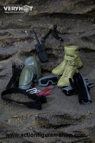 VHUSMP-17KozAEjBnuDYRX US Army MP mit Hund