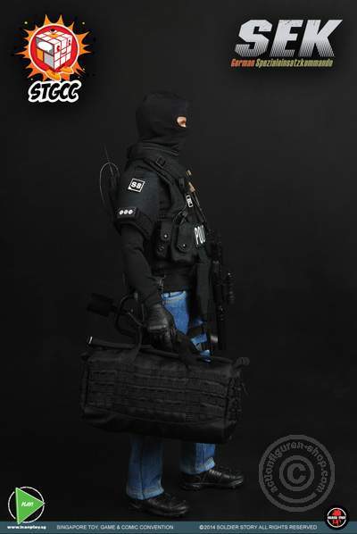 SSt086-03N0l6fPPPyf8f0 SEK - German Polizei Spezialeinsatzkommando