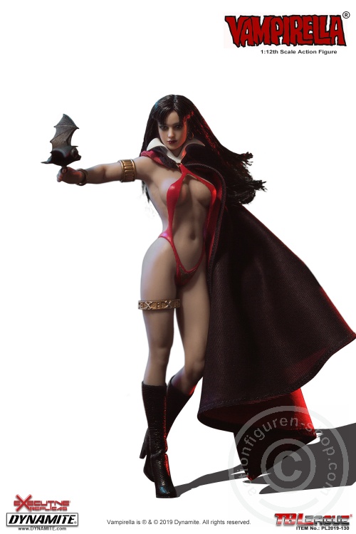 PL2019-130-13 Vampirella - 1/12