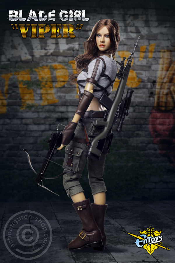 ENT002-06 Viper - Blade Girls
