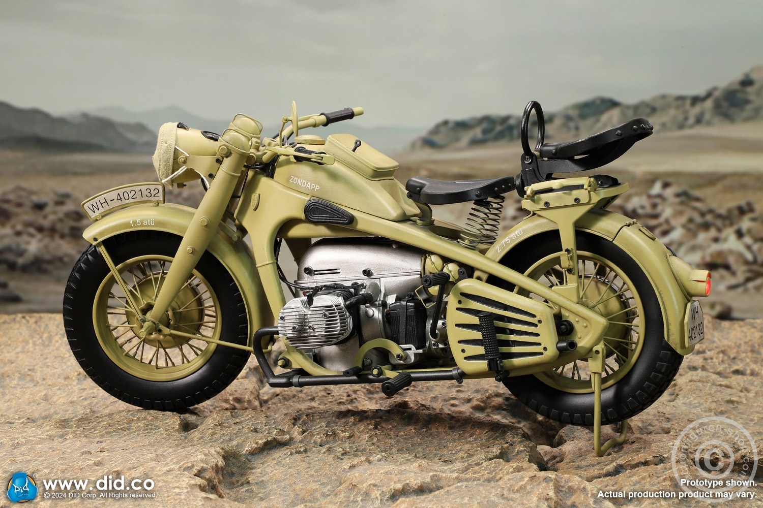 German Zündapp KS 750 Motorcycle with sidecar (Sand) - in 1/6 scale