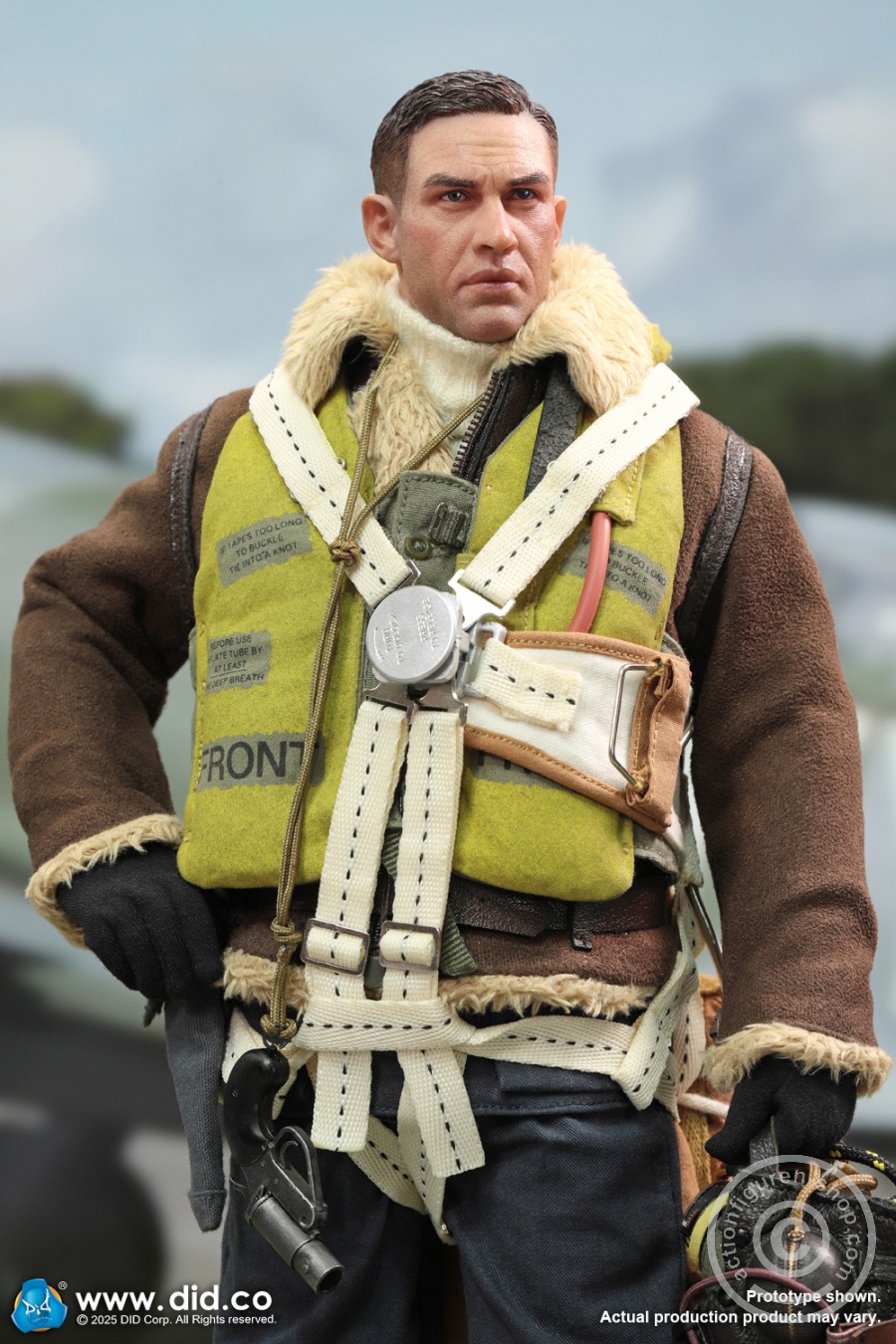 Tom - WWII British Pilot Squadron Leader - in 1/6 scale Tom - WWII British Pilot Squadron Leader - in 1/6 scale