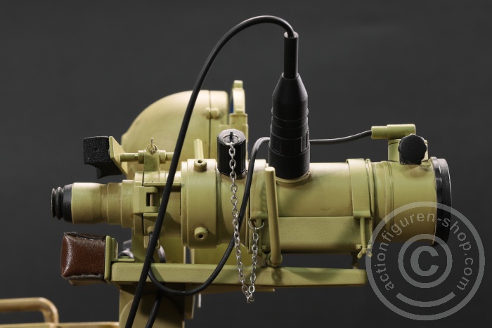 E60068-57 Panther G Tank Diorama (Cupola) - sand - w/ extra MG34 Mount
