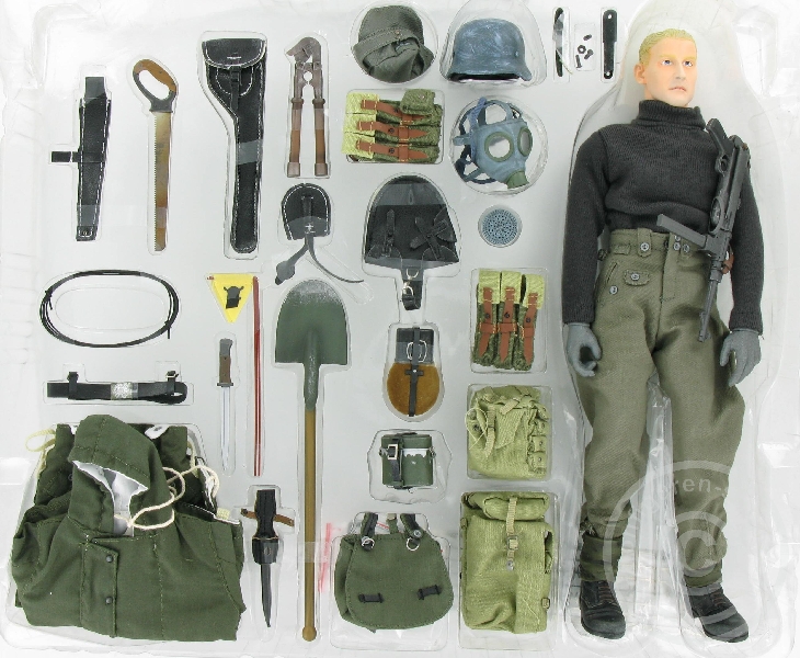 m70619QH4gpEEq0aIuu Kurt Zillmer - Exclusive