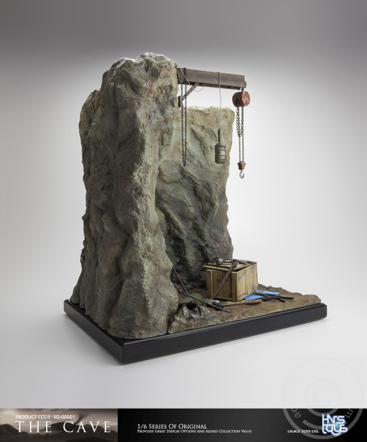 SO00001-06 The Cave Diorama