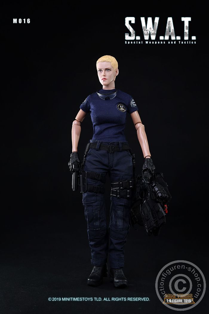 SWAT - Female LAPD Officer