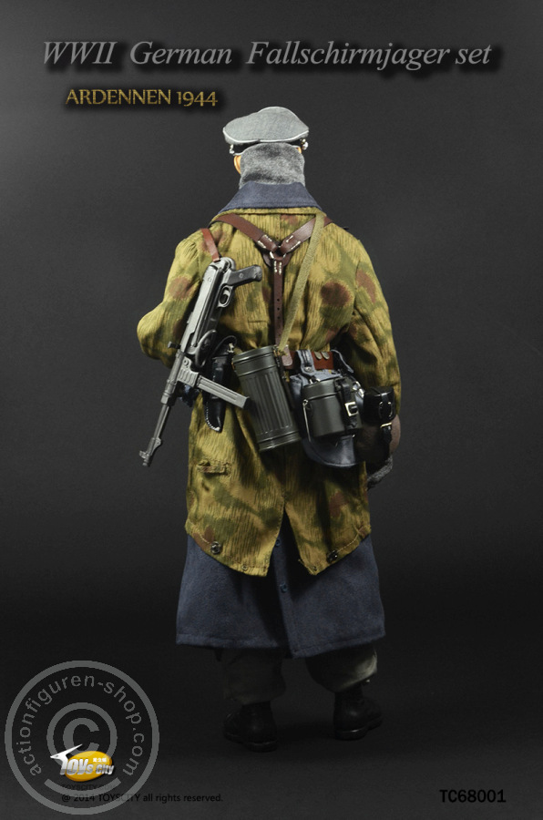 TCT68001-07vwScuWxOiJSn7 German WW-II Fallschirmjäger Offizier Set