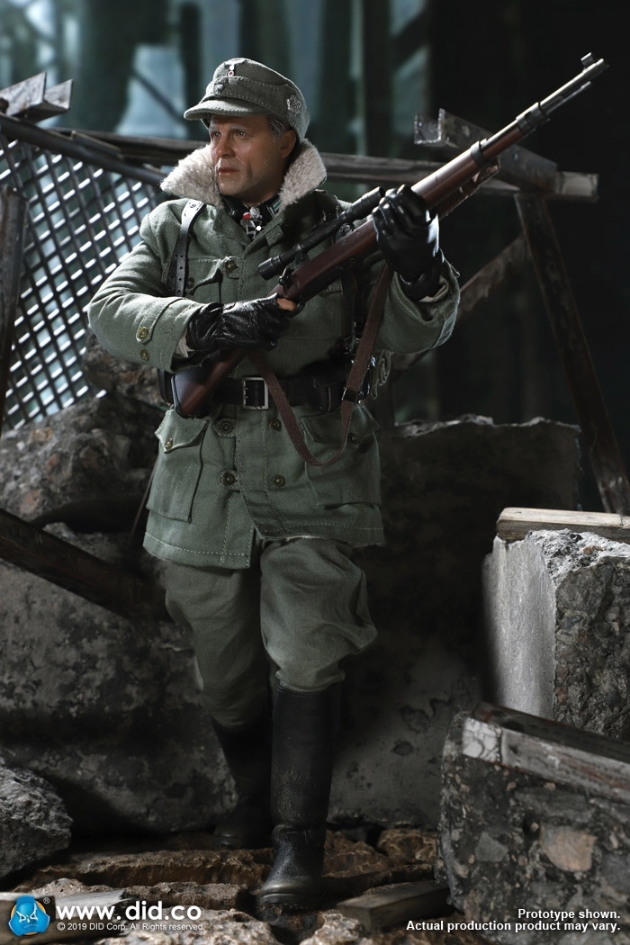 80138-16 Major Erwin König - WWII German Sniper