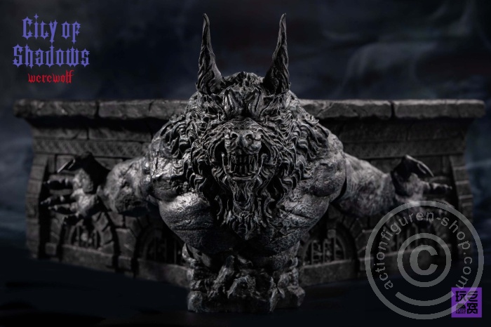 ToyN-002-04 City of Shadows - Werewolf Diorama