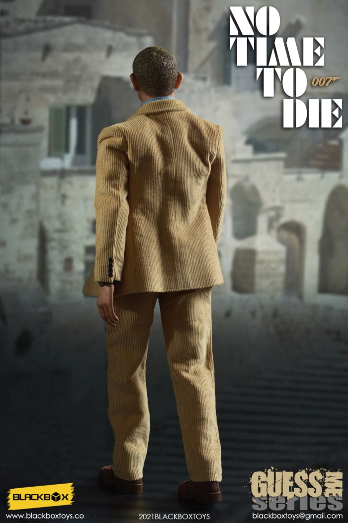 BBT-9025-22 Agent James - No Time to Die - in Civil Outfit