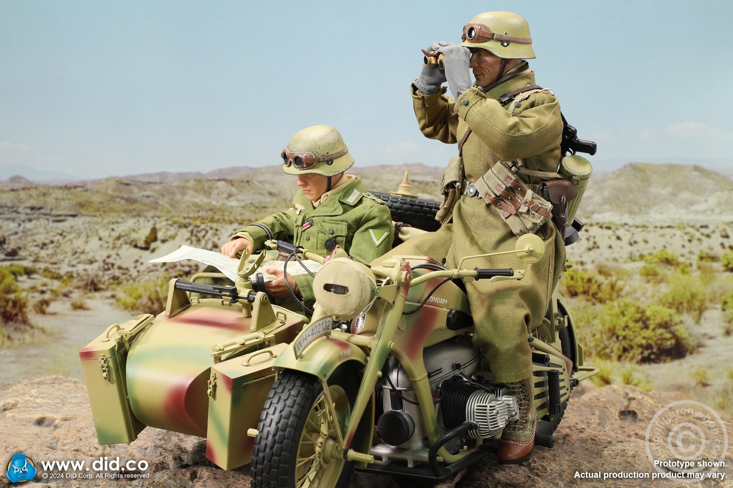 German Zündapp KS 750 Motorcycle with sidecar (Camo) - in 1/6 scale