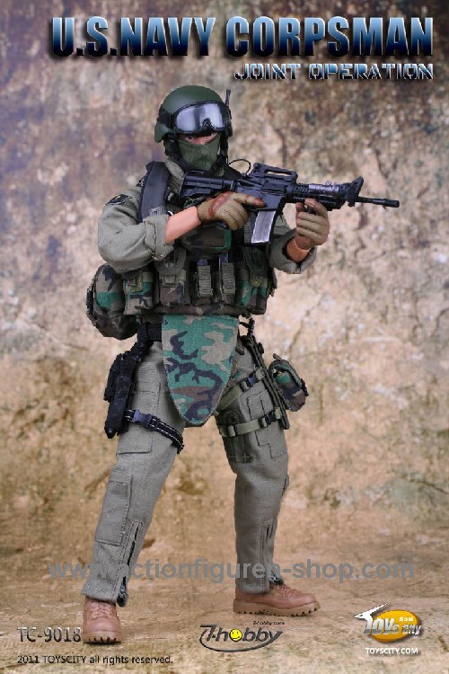 TTL9018-01 US Navy Corpsman - Joint Operation