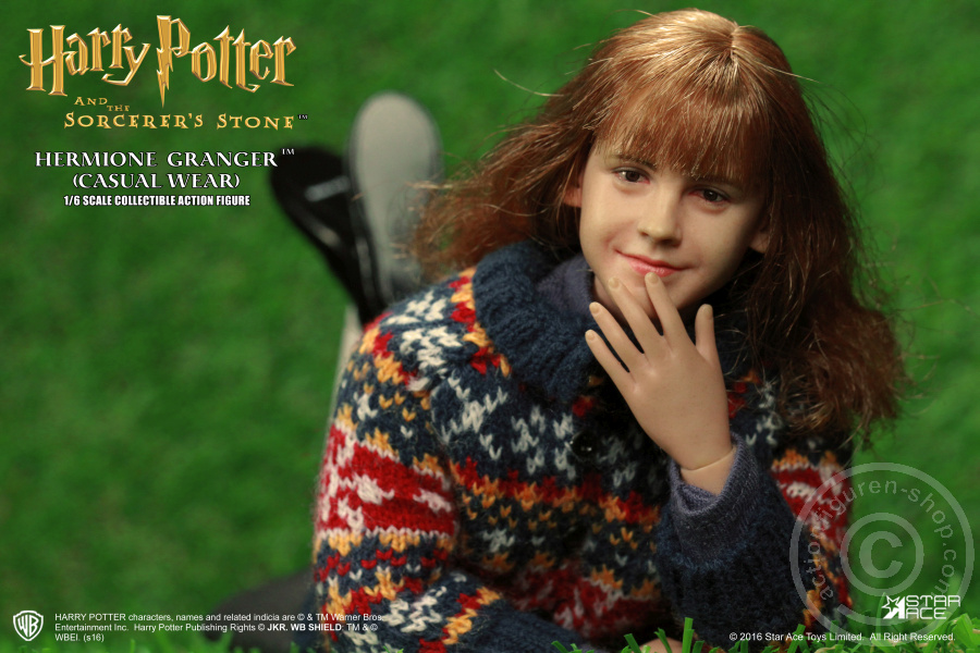 SA013-05 Hermione Granger in Casual Waer - H. Potter u.d.Stein d. Weisen