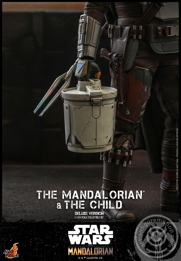 The Mandalorian and the Child - Deluxe Version
