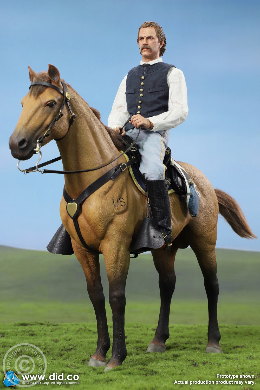 Civil War Brown War Horse (Standing) Civil War Brown War Horse (Standing)