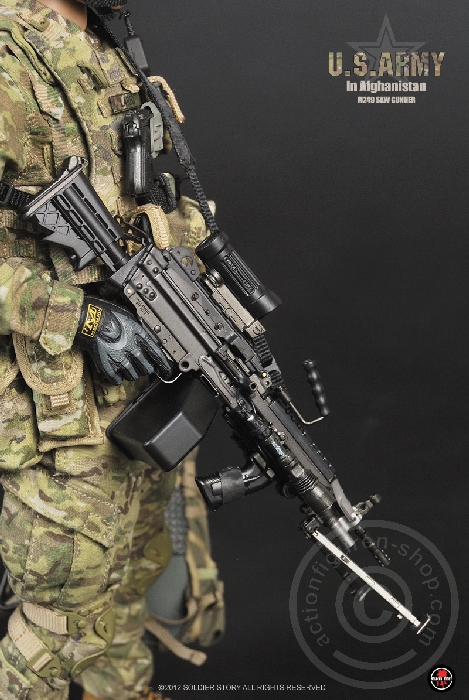 SSt068-43 U.S.Army in Afghanistan M249 SAW Gunner