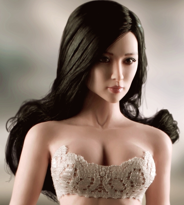 Kopf mit Schwarzen Haaren