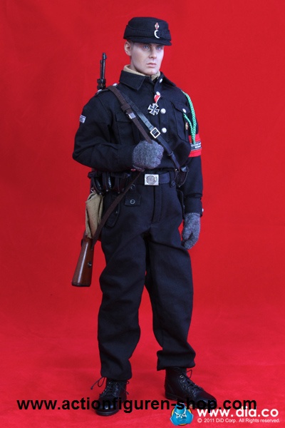 80079-04 Capt. Dan