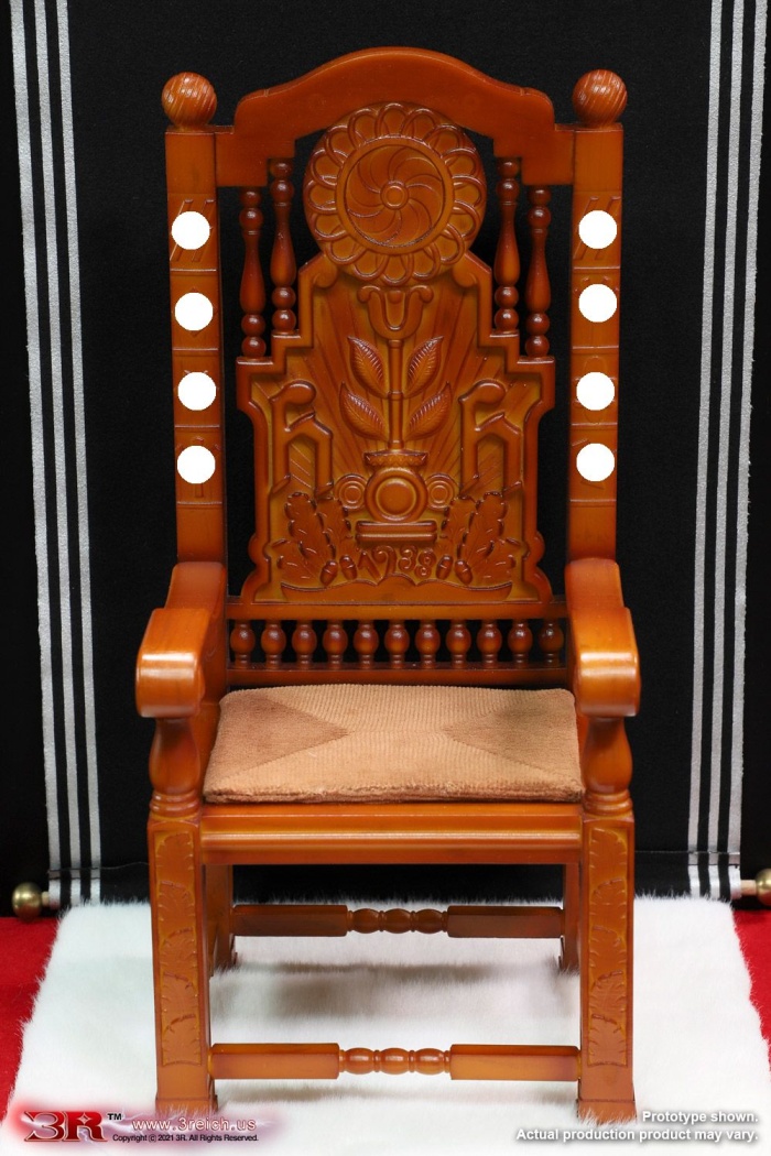 HL648-31 WWII - German Chair Diorama