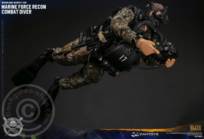 Marine Force Recon Combat Diver - Woodland