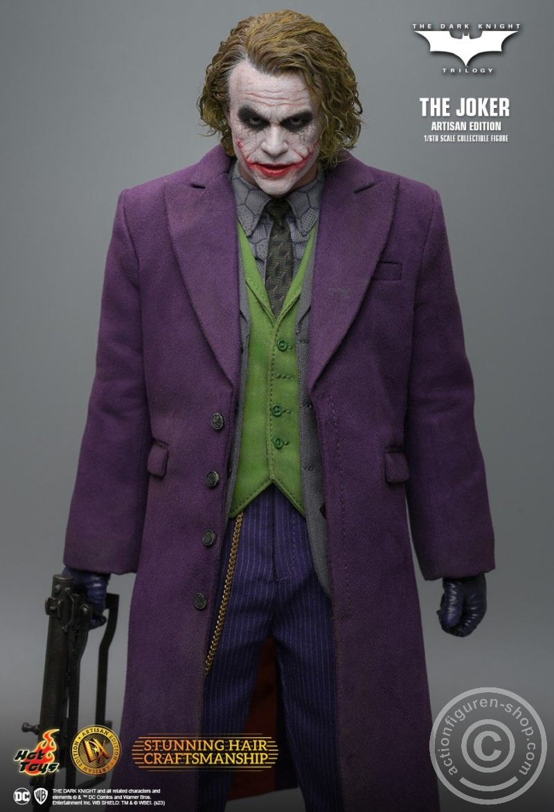 The Dark Knight Trilogy - The Joker - Artisan Edition - in 1/6th scale The Dark Knight Trilogy - The Joker - Artisan Edition - in 1/6th scale