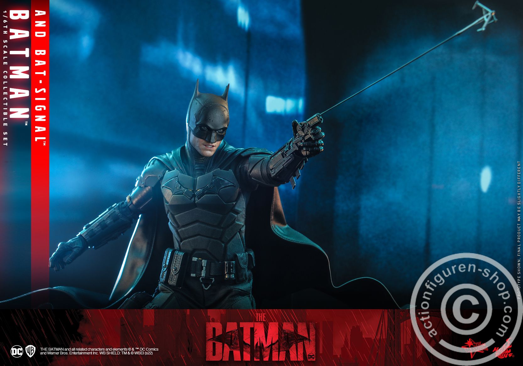 The Batman - Batman and Bat-Signal Set - MMS639 The Batman - Batman and Bat-Signal Set - MMS639