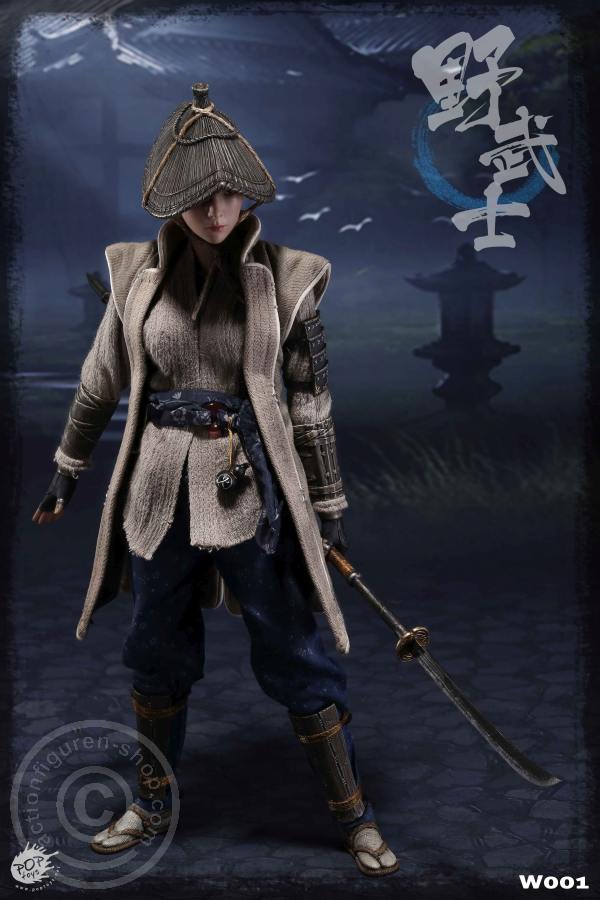 PTw001-12 Ronin Nobushi - Female Warrior