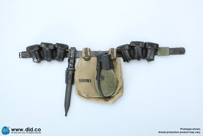 80142-19 Dennis - Radio Operator - 20. Waffen Division
