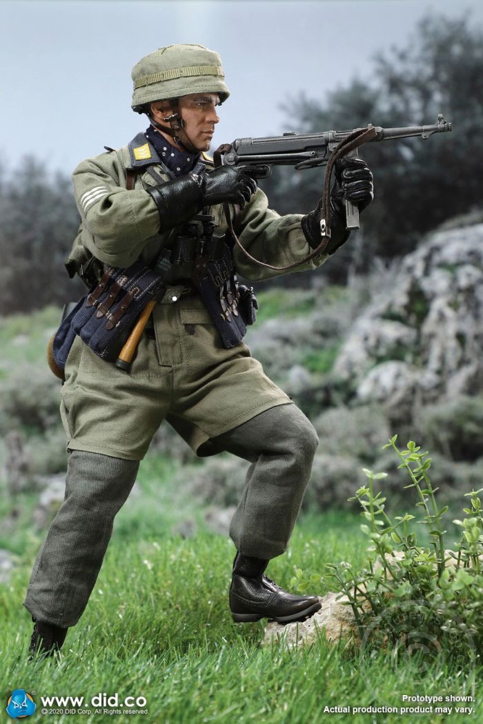 80146-17 Schmeling - WWII German Fallschirmjäger