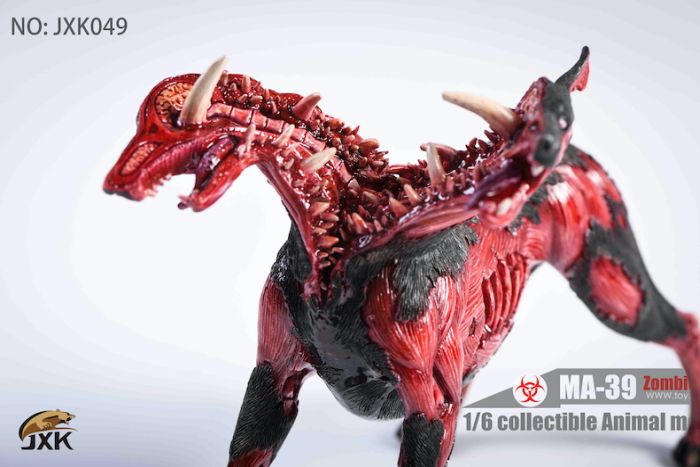 jxk049-09qSHQYOHnPKZGb Zombie Dog (cut in half)