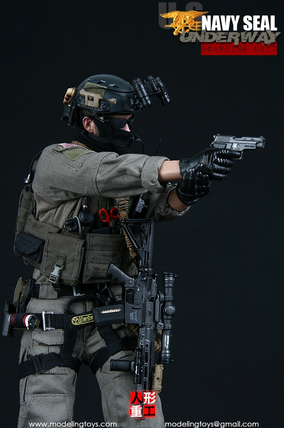 BBT-S9003-16 US Navy SEAL Underway - Boarding Unit