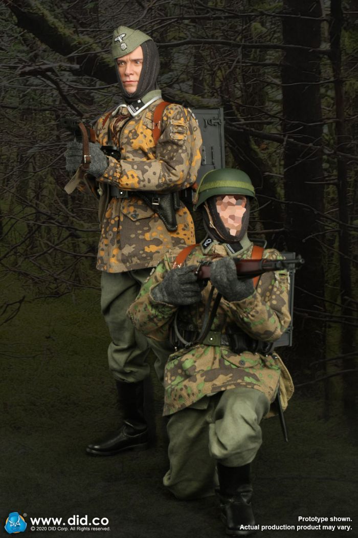 80142_80143-04 Matthias - Radio Operator - 20. Waffen Division