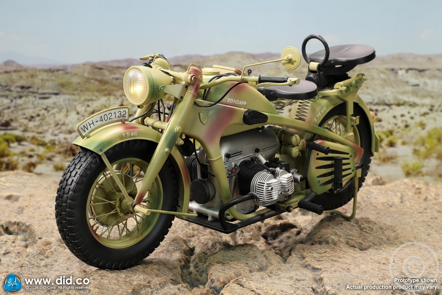 German Zündapp KS 750 Motorcycle with sidecar (Camo) - in 1/6 scale