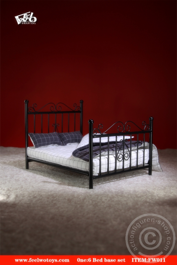 FWT011C-02 Bed - Metall - black
